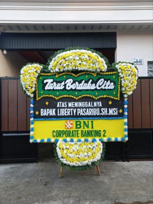 Papan Bunga Duka di Makki