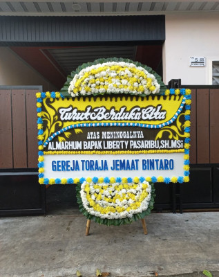 Papan Bunga Duka di Makki