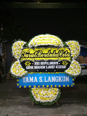 Papan Bunga Duka di Makki